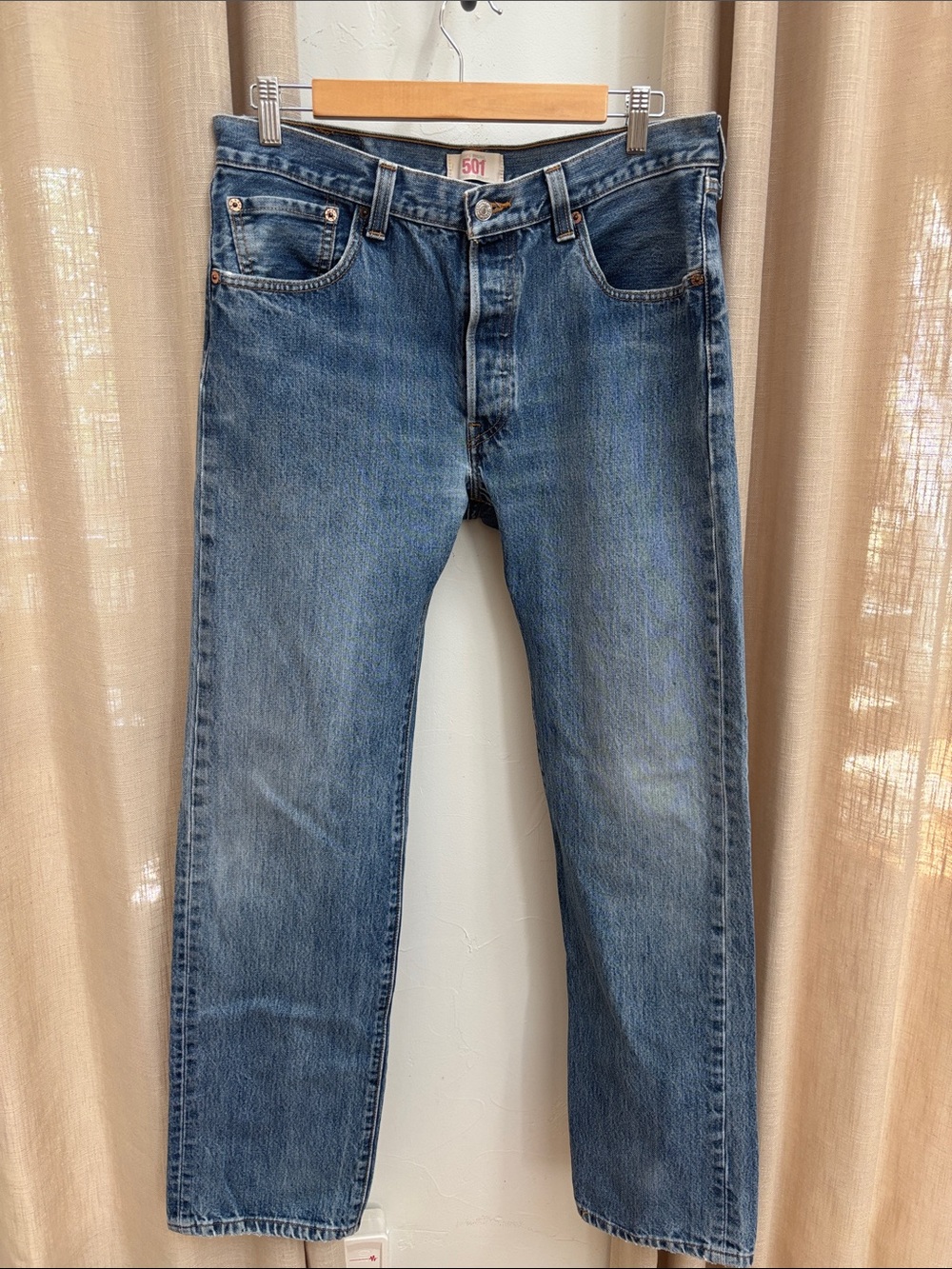 34x34 Levi’s 501 jeans